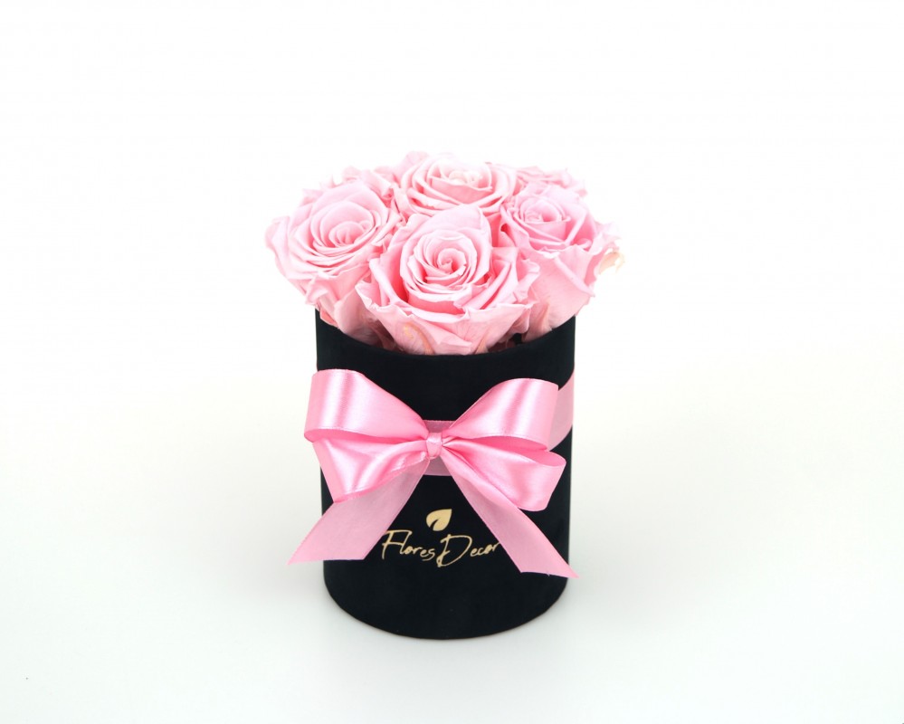 Flower Box “M“ różowa róża wieczna w czarnym pudełku